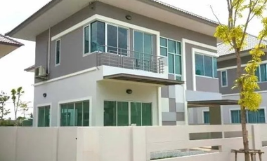 À louer 3 chambres maison à Bang Phli, Samut Prakan