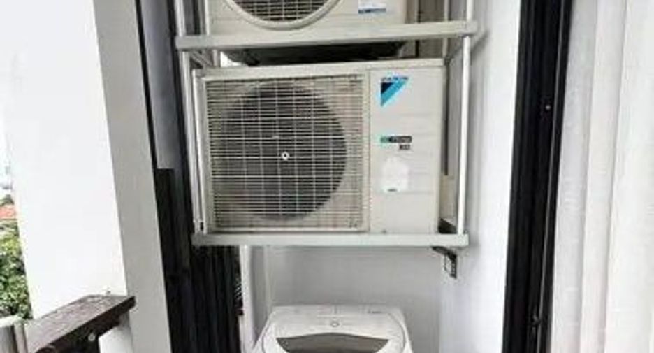 For rent 1 bed condo in Phaya Thai, Bangkok