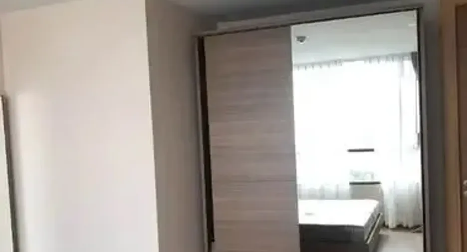 For rent 1 bed condo in Phaya Thai, Bangkok