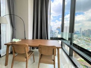 For rent 2 bedrooms condo in Bang Rak, Bangkok