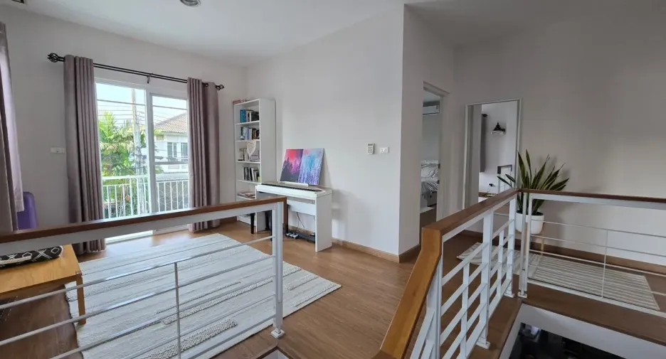 For rent 3 bedrooms house in Bang Kapi, Bangkok