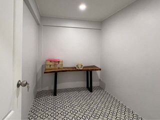 For rent 6 bedrooms house in Watthana, Bangkok