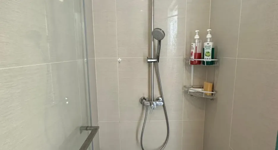 For rent studio condo in Khlong Toei, Bangkok