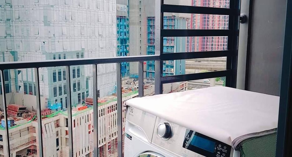 Wohnung zur Miete mit 1 Zimmer in Bang Kapi, Bangkok