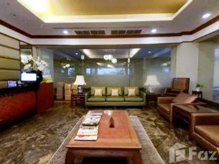 À louer 1 chambre condo à Khlong San, Bangkok