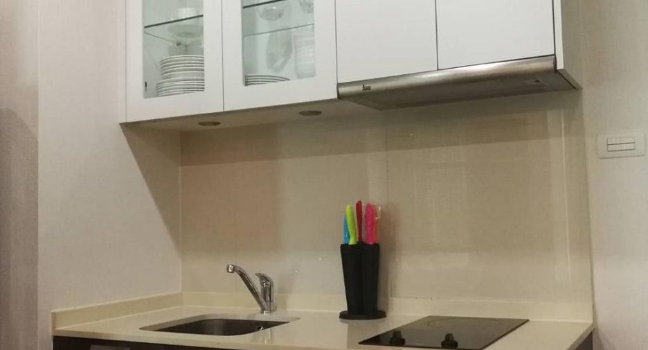 Condo en alquiler de 1 habitaciones en Watthana, Bangkok