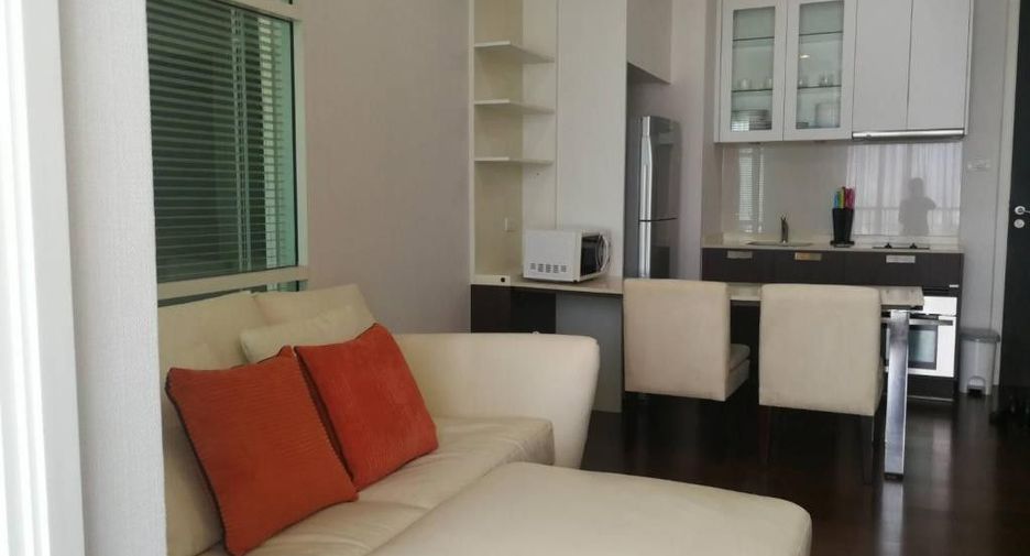 Condo en alquiler de 1 habitaciones en Watthana, Bangkok