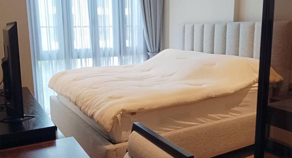 For rent 2 ベッドルーム condo in Watthana, Bangkok