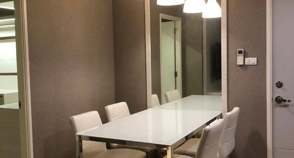 For rent 1 bed condo in Huai Khwang, Bangkok