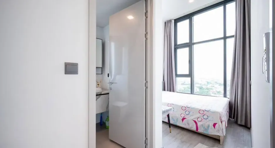 For rent 1 bed condo in Phra Khanong, Bangkok