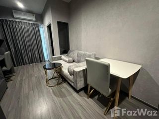 Wohnung zur Miete mit 1 Zimmer in Bang Rak, Bangkok
