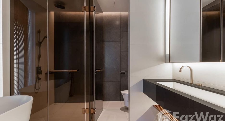 For rent 2 ベッドルーム condo in Khlong Toei, Bangkok