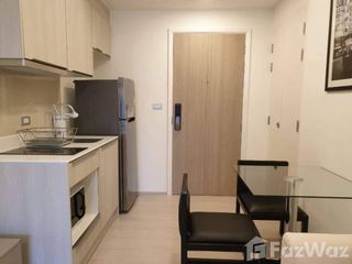 Condo en alquiler de 1 habitaciones en Khlong Toei, Bangkok