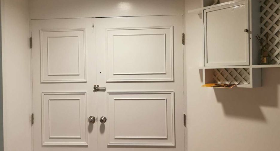 For rent 4 ベッドルーム condo in Watthana, Bangkok