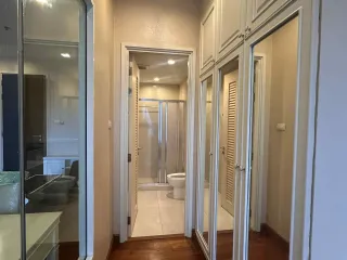 Condo en alquiler de 1 habitaciones en Sathon, Bangkok