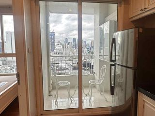 Condo en alquiler de 1 habitaciones en Sathon, Bangkok