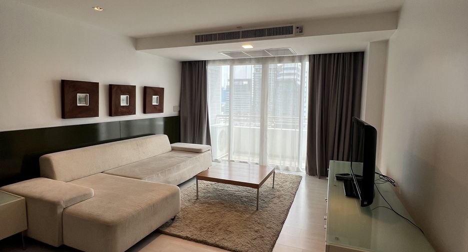 For rent 1 bed condo in Watthana, Bangkok