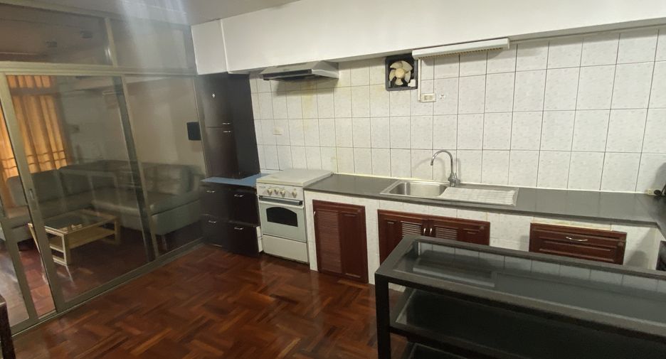 Wohnung zur Miete mit 2 Zimmer in Khlong Toei, Bangkok