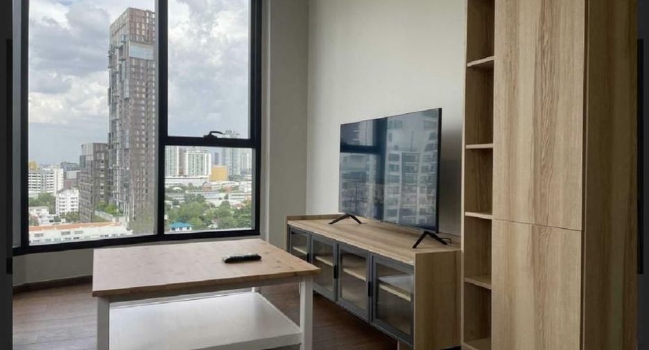 Wohnung zur Miete mit 2 Zimmer in Khlong Toei, Bangkok