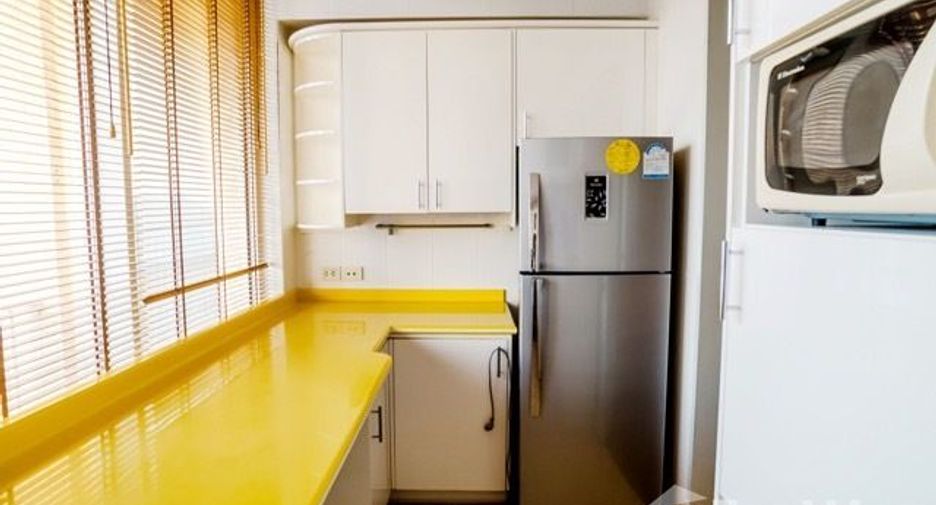 For rent 2 ベッドルーム condo in Pathum Wan, Bangkok