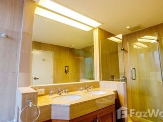For rent 2 bedrooms condo in Pathum Wan, Bangkok