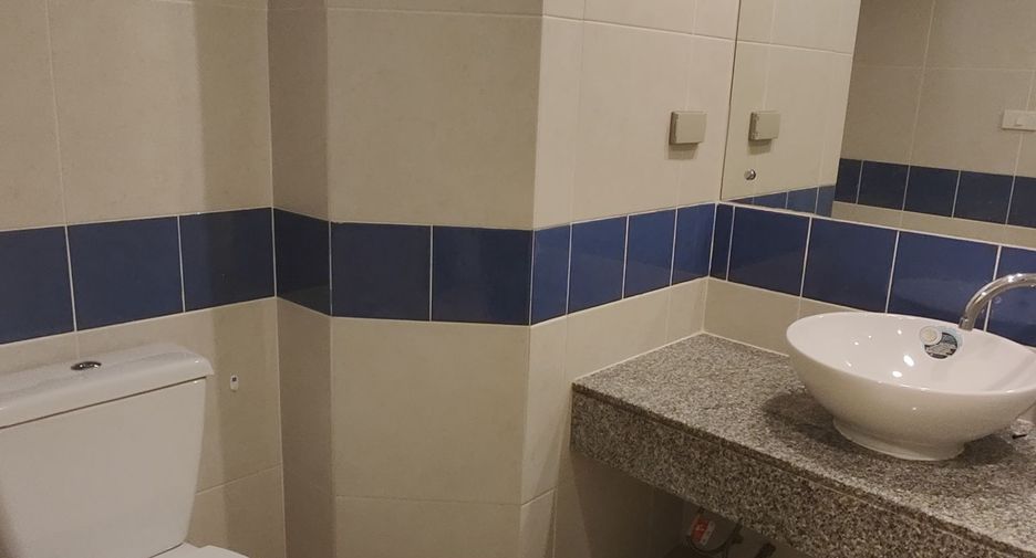 For rent studio condo in Bang Rak, Bangkok