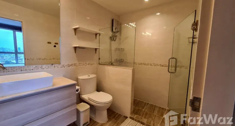 For rent 2 ベッドルーム condo in Sathon, Bangkok