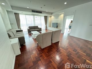 Apartment zur Miete mit 3 Zimmer in Khlong Toei, Bangkok