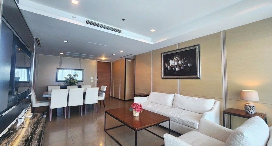 À louer 2 chambres condo à Sathon, Bangkok