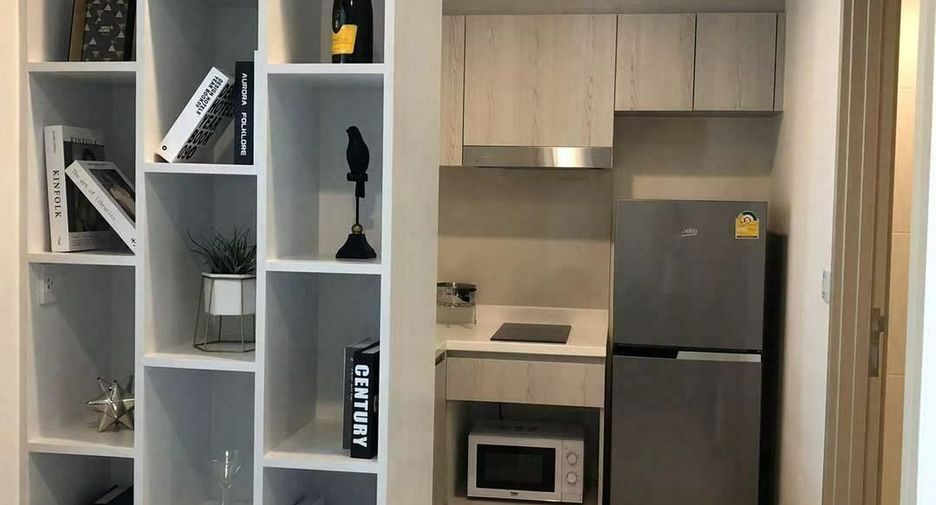 For rent 1 bed condo in Pathum Wan, Bangkok