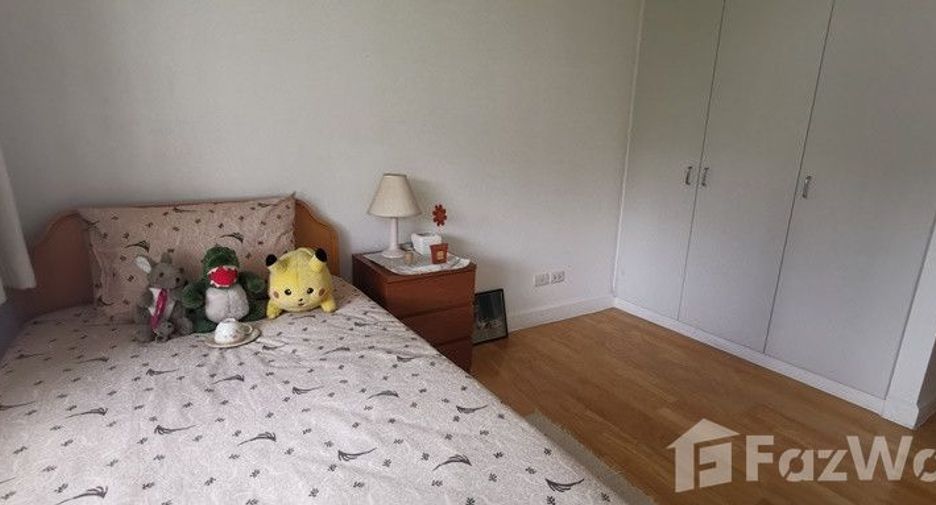 For rent 3 bedrooms condo in Sathon, Bangkok