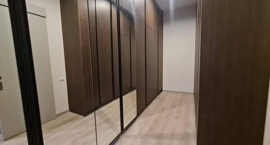 Condo en alquiler de 4 habitaciones en Watthana, Bangkok