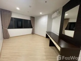 For rent 2 bedrooms condo in Bang Na, Bangkok