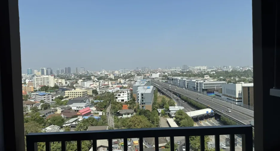 For rent 1 bed condo in Watthana, Bangkok