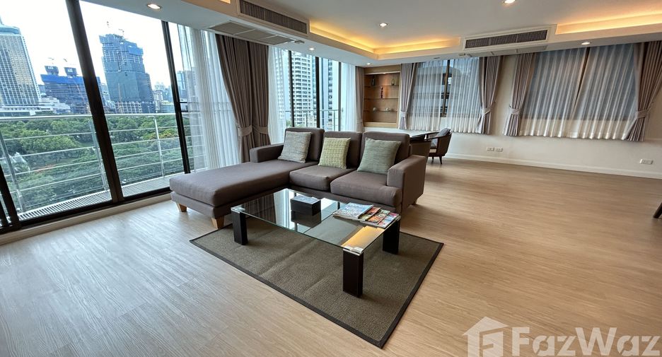 For rent 3 bedrooms apartment in Pathum Wan, Bangkok