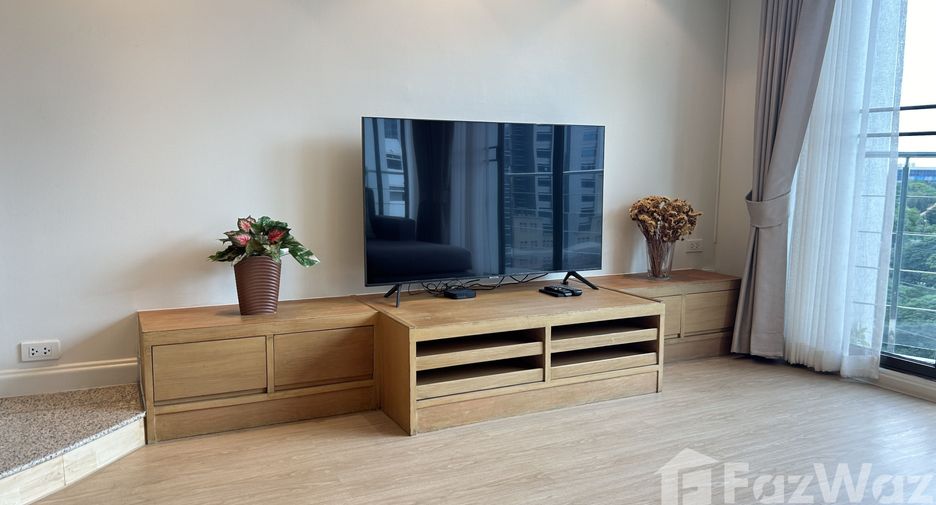 For rent 3 bedrooms apartment in Pathum Wan, Bangkok