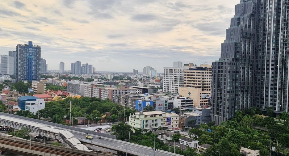 For rent 1 bed condo in Thon Buri, Bangkok