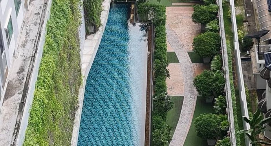 For rent 1 bed condo in Thon Buri, Bangkok
