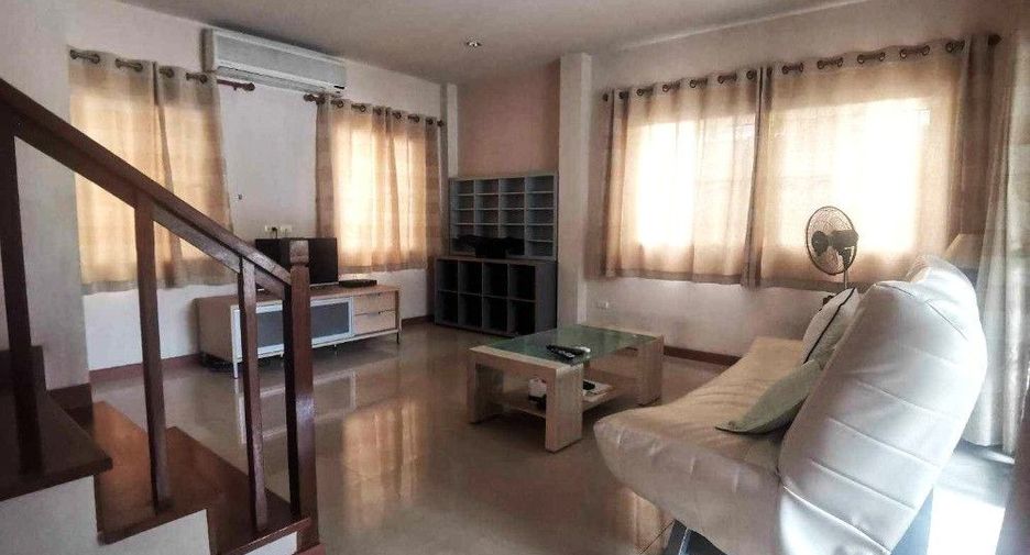 For rent 3 bedrooms house in Lat Phrao, Bangkok