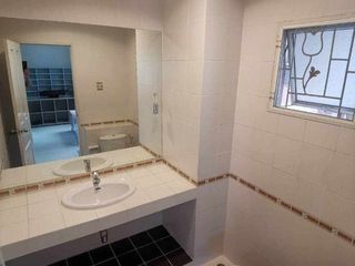 出租 3 卧室 独立屋 在 Lat Phrao, 曼谷
