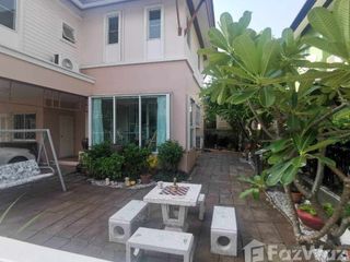 出租 3 卧室 独立屋 在 Lat Phrao, 曼谷