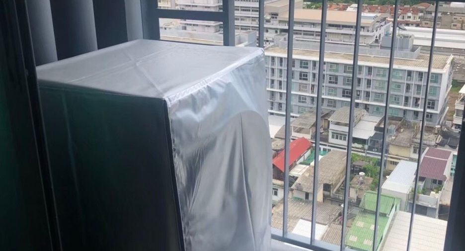 For rent studio condo in Phra Khanong, Bangkok