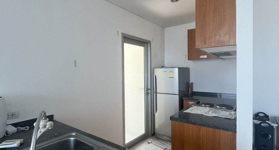 Аренда 1 кровать кондо в Кхлонг Сан, Бангкок