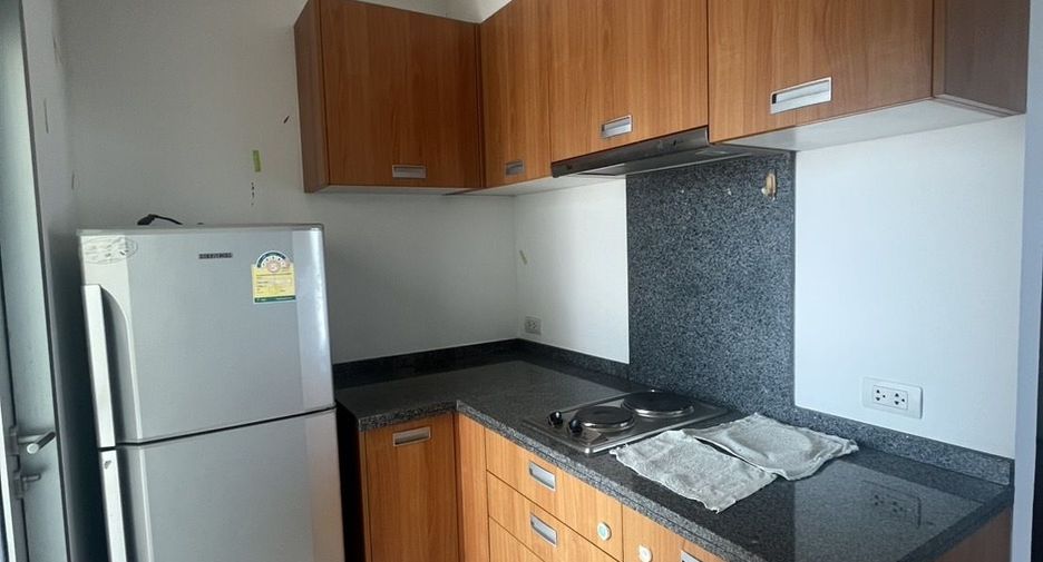 Аренда 1 кровать кондо в Кхлонг Сан, Бангкок