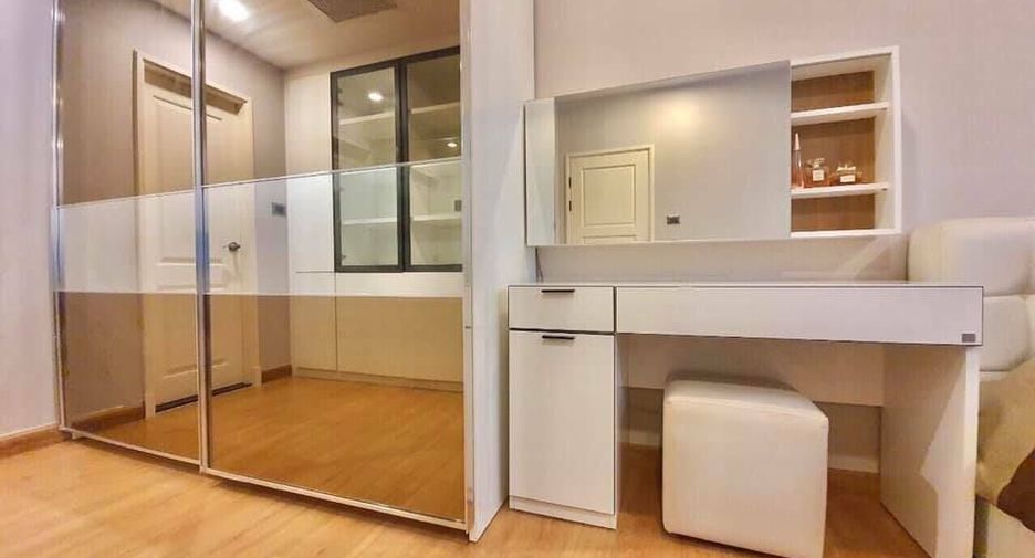 For rent 1 bed condo in Huai Khwang, Bangkok