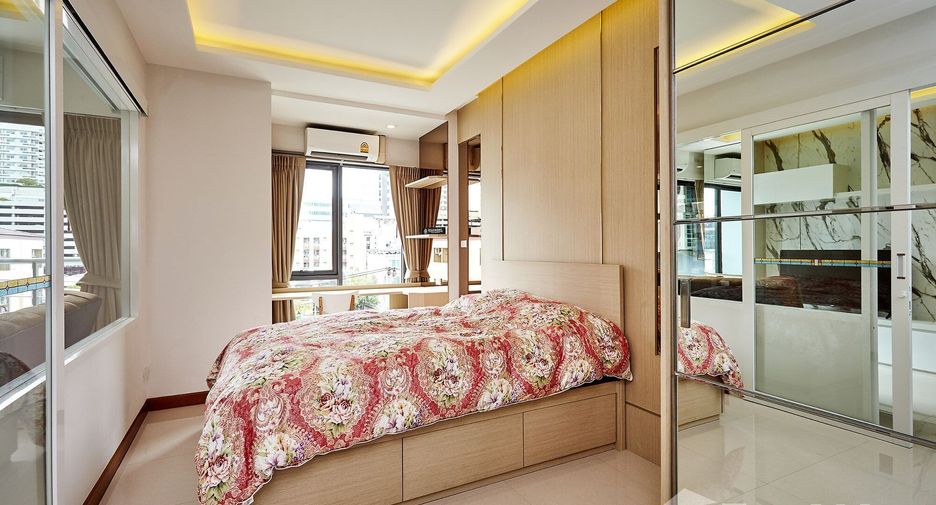 For rent 1 bed apartment in Huai Khwang, Bangkok