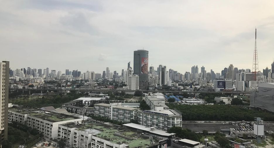For rent 1 bed condo in Huai Khwang, Bangkok