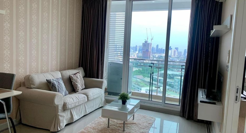 For rent 1 bed condo in Huai Khwang, Bangkok