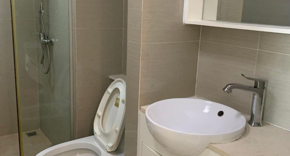 For rent 1 bed condo in Huai Khwang, Bangkok
