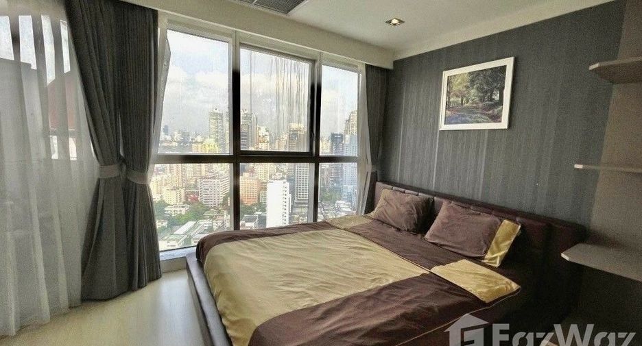 For rent 2 bedrooms condo in Khlong Toei, Bangkok